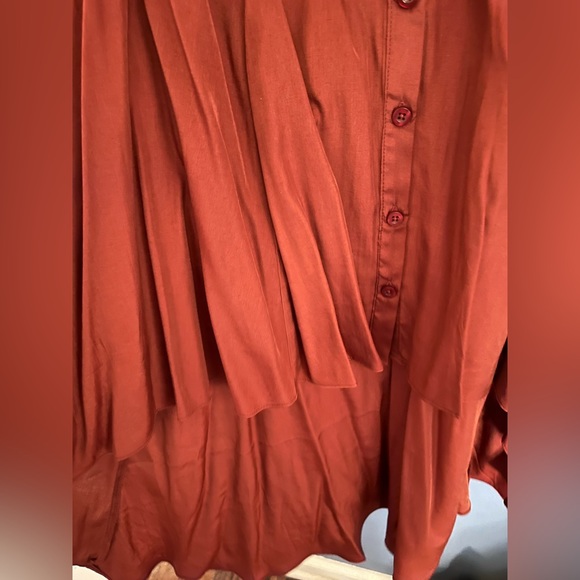 Torrid Rust/Red/Brown tunic tank top w/ buttons - Plus Size 1X - Picture 2 of 5